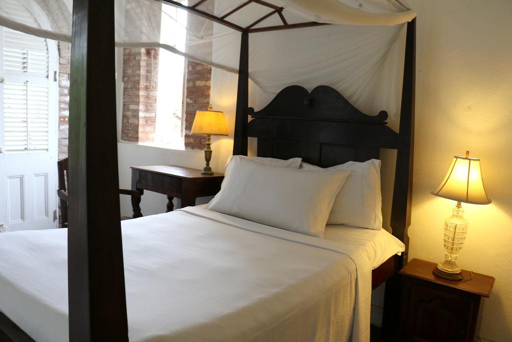 Hotel Florita Жакмель Экстерьер фото
